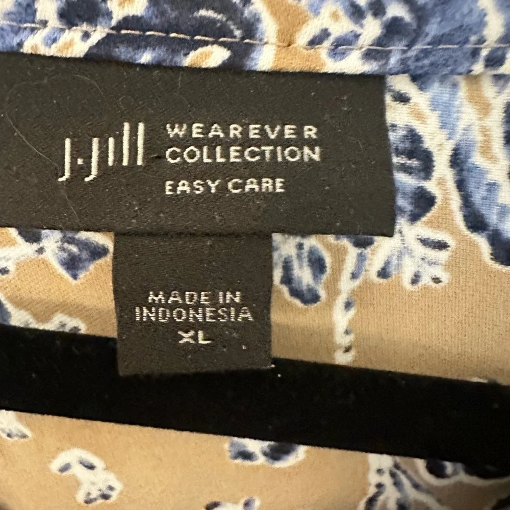 J JILL WEAVER XL Paisley Tan-Blue V Neck Polyester long sleeve top quiet luxury - Picture 4 of 12